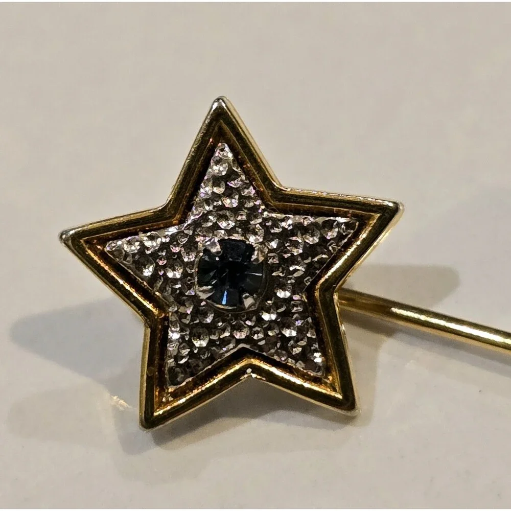 Vintage Avon Gold Tone Star Stick Pin Blue Starshine Lapel Hat Scarf #1368